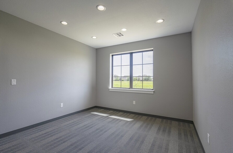 More Photos Of 800 Bonaventure Way, Sugar Land Unknown For Lease