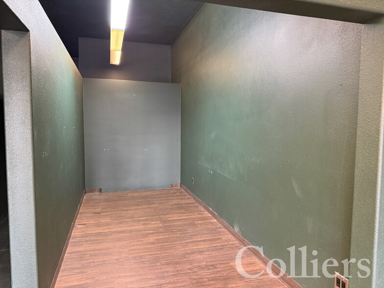 More Photos Of 2636 S Vista Ave, Boise Storefront Retail Office For Sale
