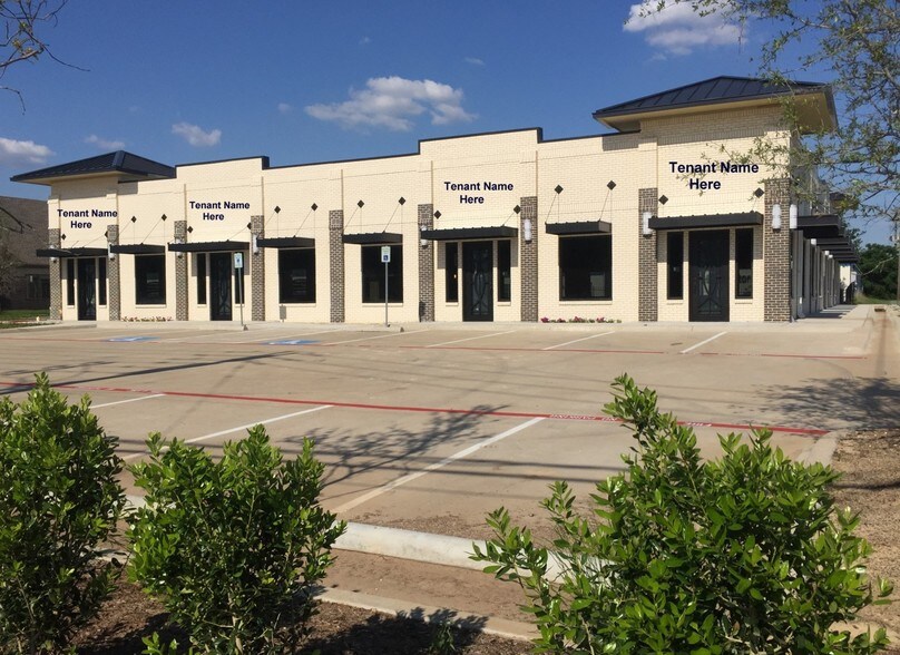 More Photos Of 2414 Marsh Ln, Carrollton Office For Lease