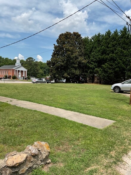 More Photos Of 101 Main St, Henderson Religious Facility For Sale