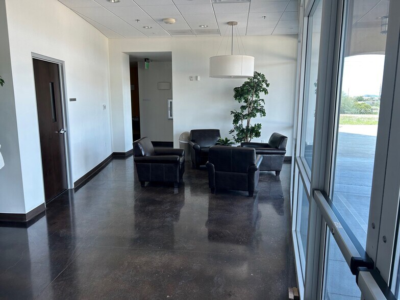 More Photos Of 28181 N 56th St, Scottsdale Religious Facility For Sale