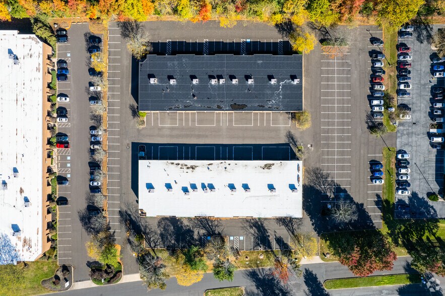 More Photos Of 2260 Cabot Blvd W, Langhorne Unknown For Lease