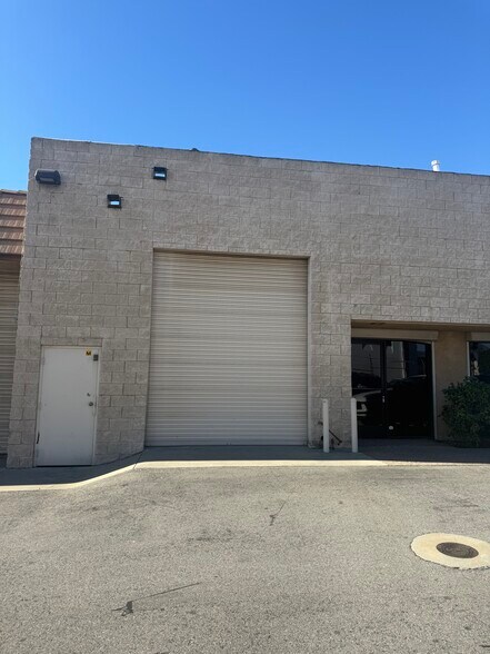 More Photos Of 12734 Branford St, Pacoima Warehouse For Sale