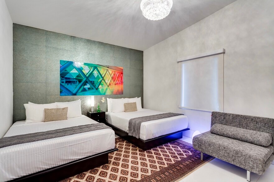 More Photos Of 711 Lenox Ave, Miami Beach Hospitality For Sale