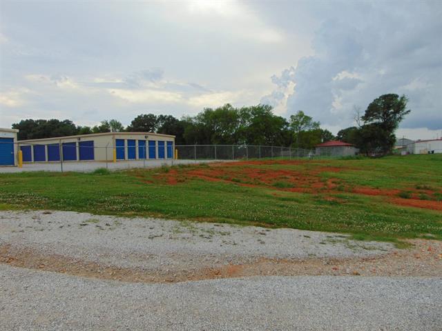 More Photos Of 6746 US-72, Killen Specialty For Sale