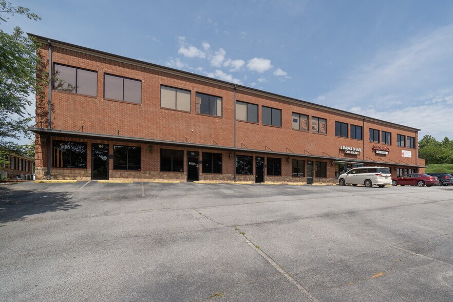 More Photos Of 125 Commons Way, Villa Rica Office For Lease