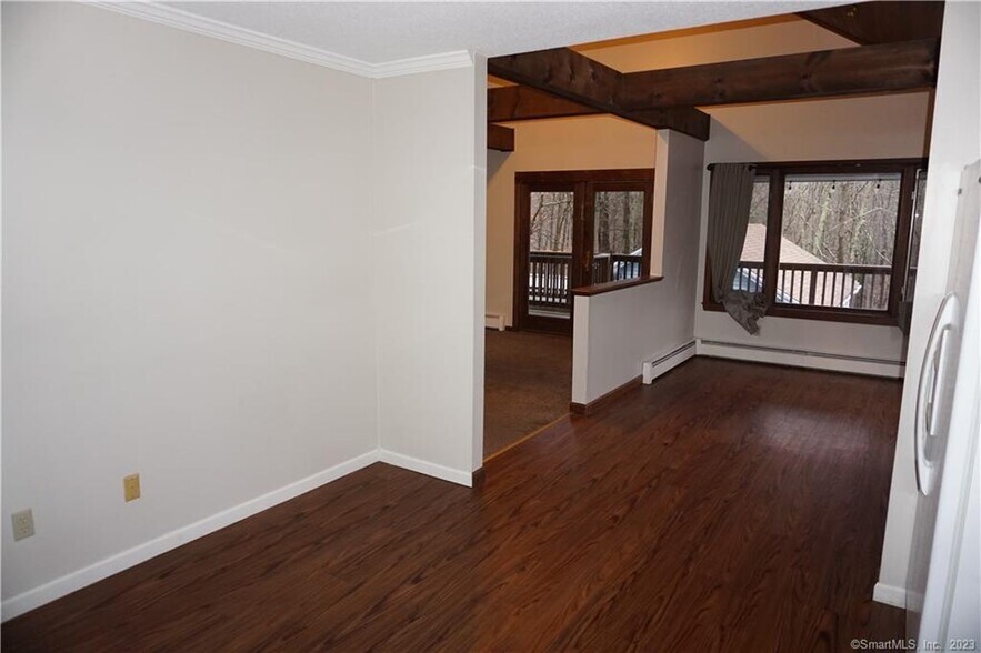 More Photos Of 284 Merrow Rd, Tolland Office For Lease