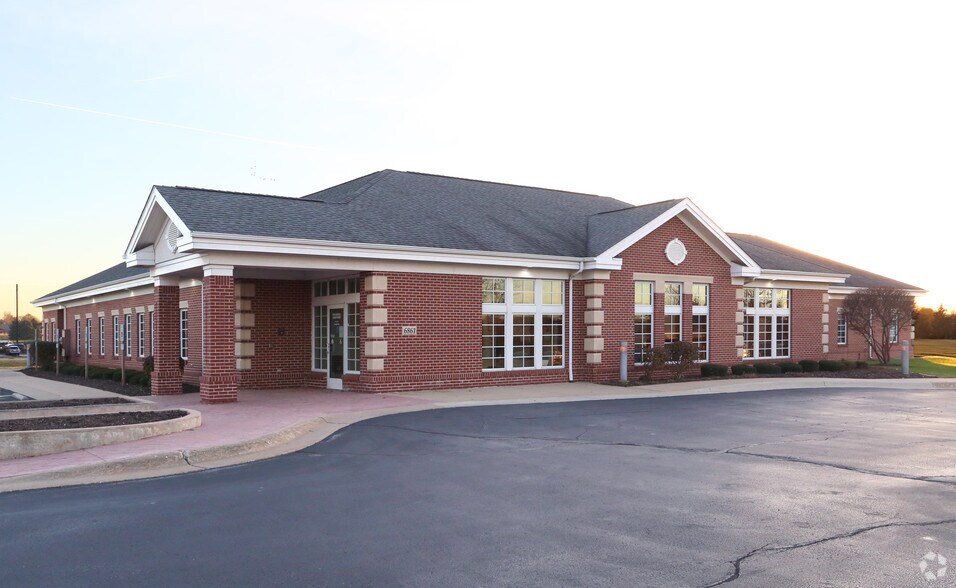 6861 Villagreen Vw, Rockford, IL 61107 Medical Office For Lease