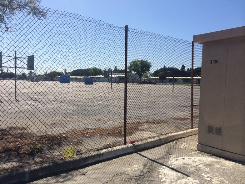 More Photos Of 6400 E 7th St, Long Beach Land For Sale