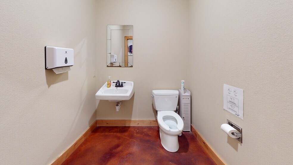 More Photos Of 4150 Highway 36 S, Brenham Shelter For Sale