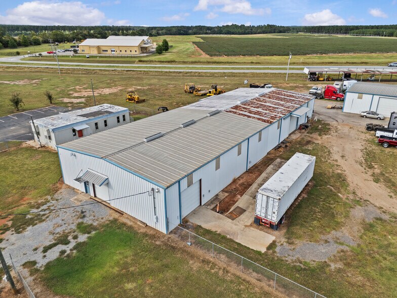 More Photos Of 4200 US-82 Hwy, Dawson Flex For Lease