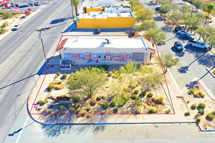 More Photos Of 5653 Plaza Rd, Twentynine Palms Freestanding For Sale