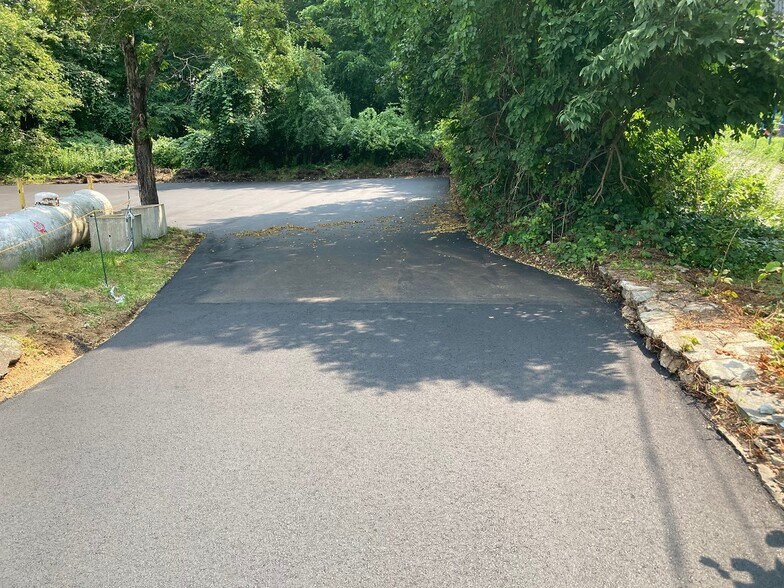 More Photos Of 1159 Main St, Coventry Storefront For Sale