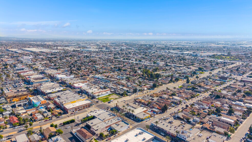 More Photos Of 4630 Whittier Blvd, Los Angeles General Retail For Sale