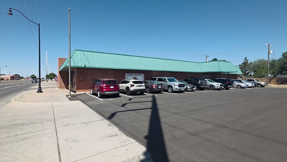 More Photos Of 3206-3212 34th St, Lubbock Storefront Retail Office For Lease