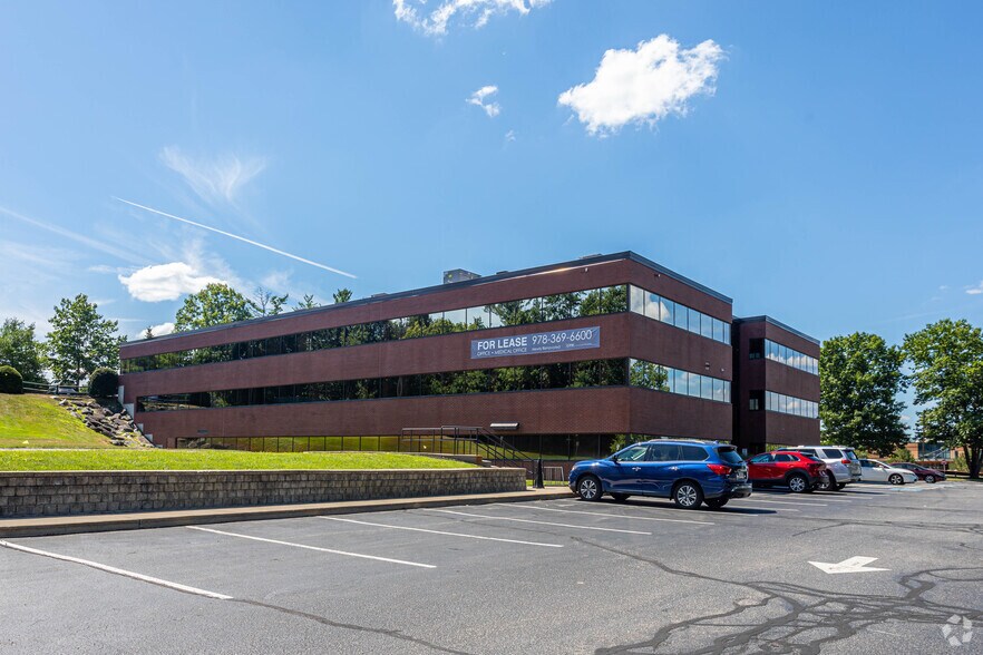 Primary Photo Of 86 Baker Ave Ext, Concord Medical For Lease