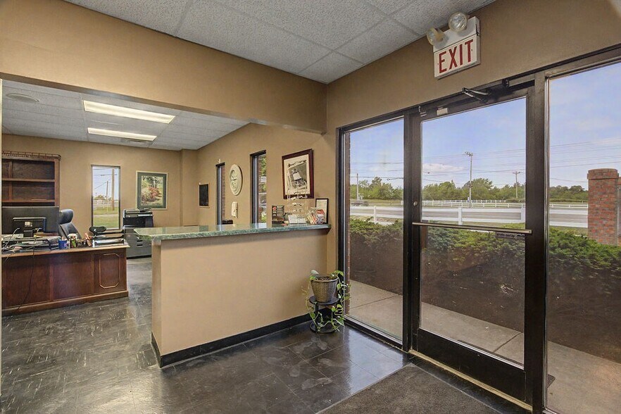 More Photos Of 254 Commerce Ct, Hopkinsville Industrial For Sale