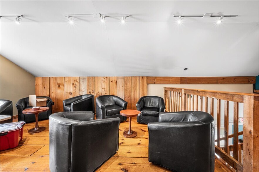 More Photos Of 21 Furnace St, Danielson Storefront For Sale