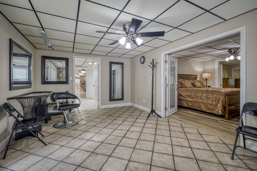 More Photos Of 200 Little Acres Dr, Marion Specialty For Sale