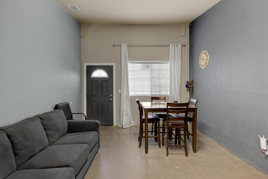 More Photos Of 126 N Euclid St, Fullerton Office Residential For Sale