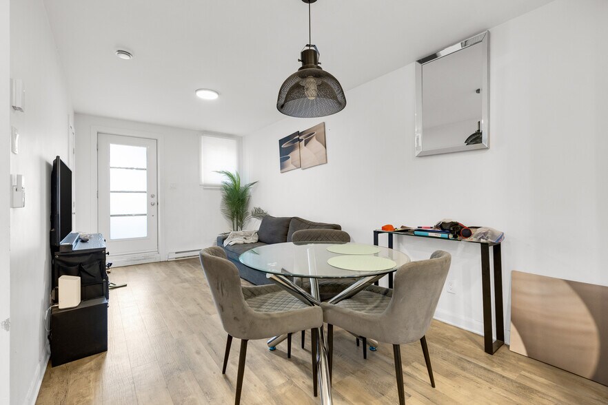 More Photos Of 1603-1607 Rue Godin, Longueuil Apartments For Sale