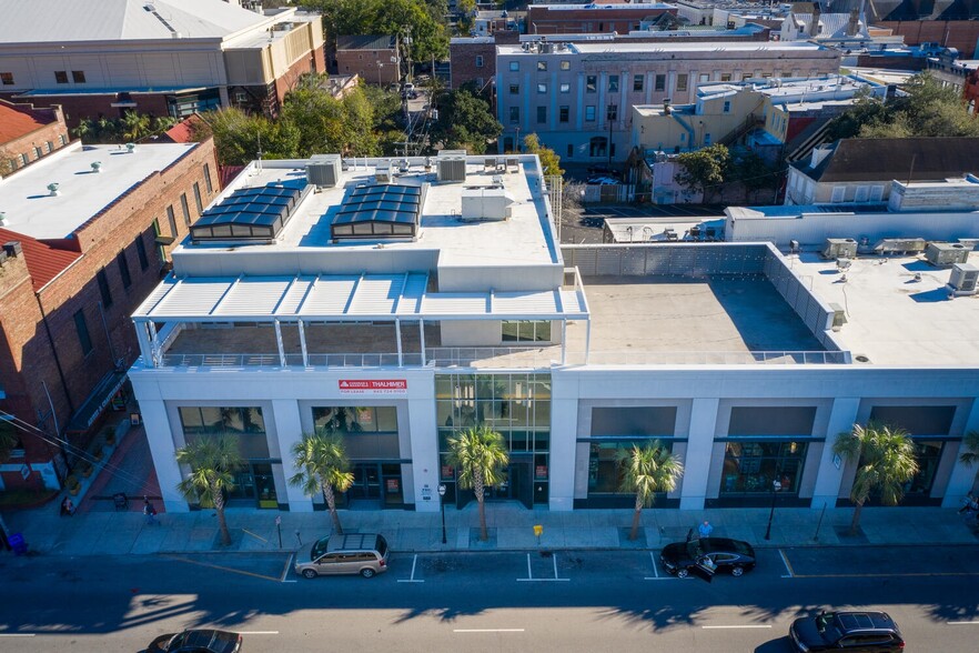 More Photos Of 145 Calhoun St, Charleston Storefront For Lease