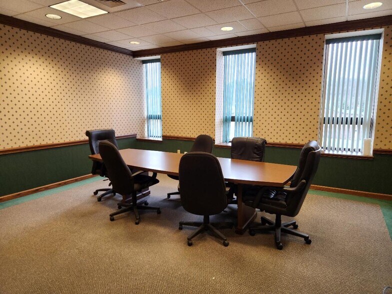 More Photos Of 373 Cleveland St, Rochester Medical For Sale