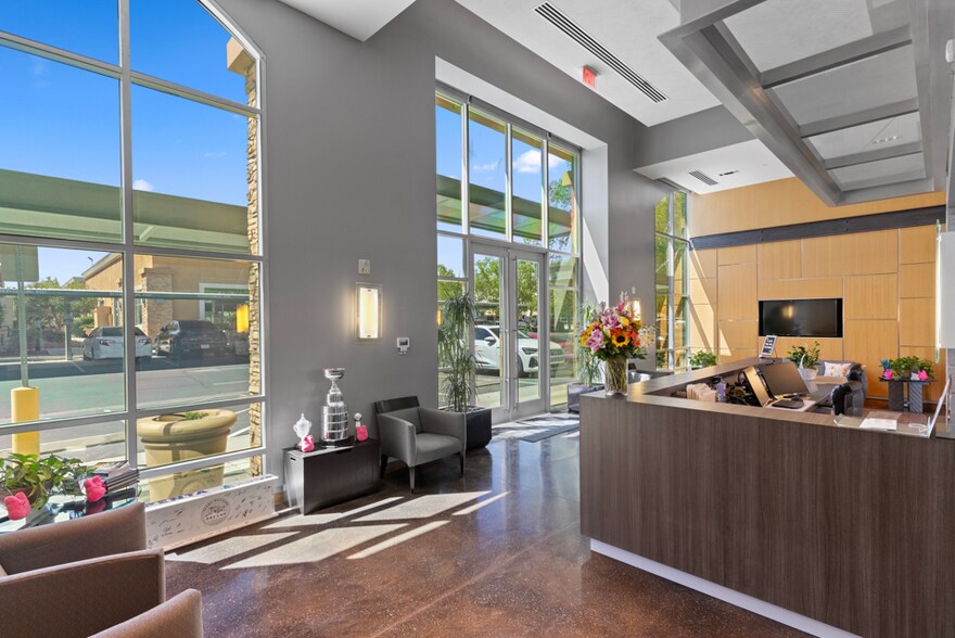More Photos Of 181 E Warm Springs Rd, Las Vegas Office For Sale