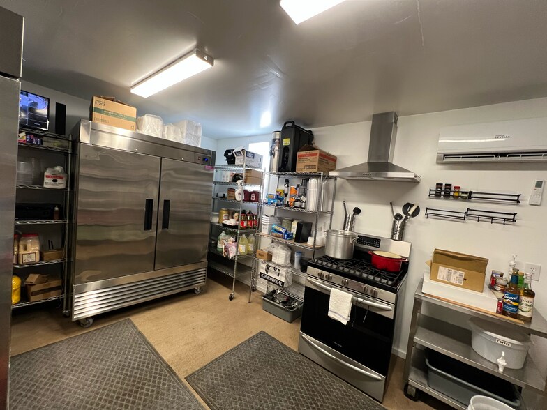 More Photos Of 300 E Magnolia Ave, Geneva Land For Sale