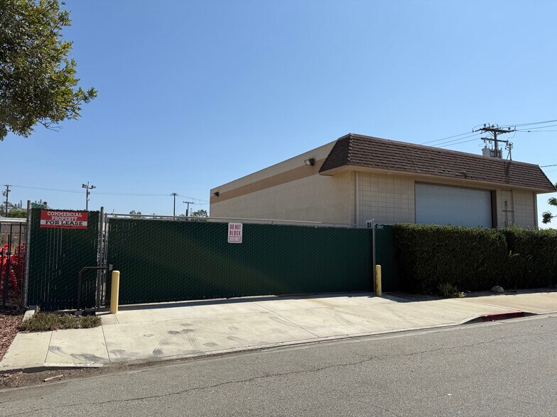 More Photos Of 1101 E 25th St, Signal Hill Land For Lease