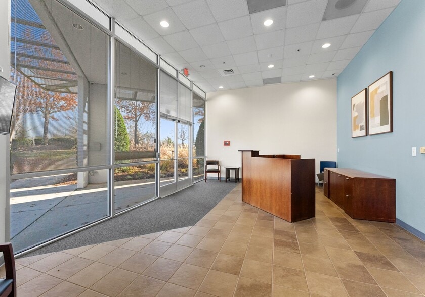 More Photos Of 116 Exmore Rd, Mooresville Office For Lease