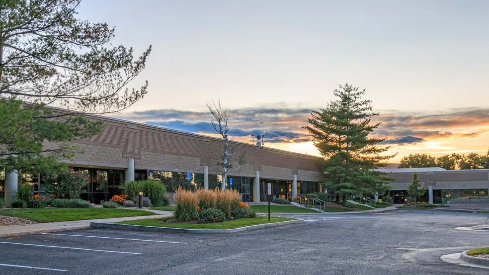 Primary Photo Of 295 Interlocken Blvd, Broomfield Research And Development For Lease