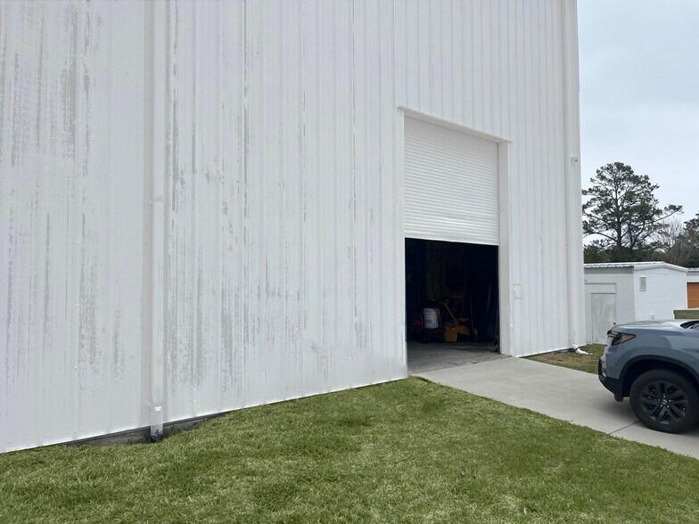 More Photos Of 3428 Cessna Ln, Fernandina Beach Self Storage For Lease