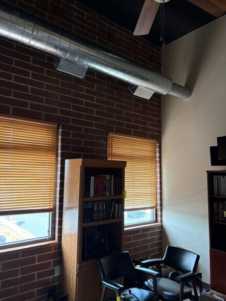 More Photos Of 11-101 W 112th Ave, Crown Point Office For Lease