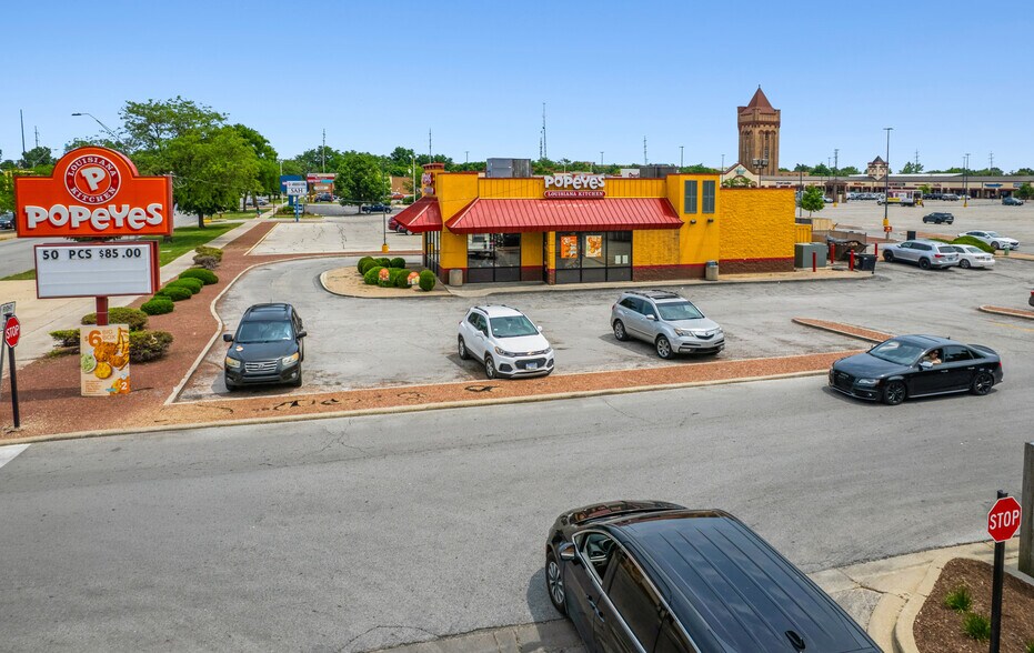 More Photos Of 4601-4779 W Cermak Rd, Cicero Unknown For Lease