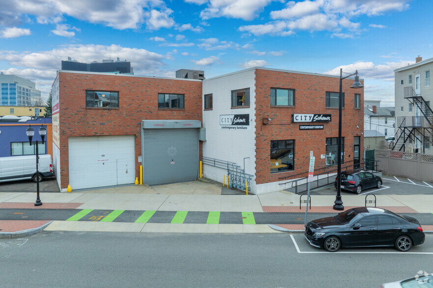 Primary Photo Of 230 Somerville Ave, Somerville Warehouse For Lease