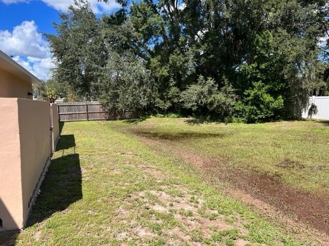 More Photos Of 1028 S 78th St, Tampa Medical For Sale