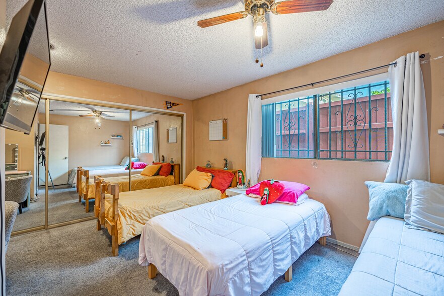 More Photos Of 1745 S Harvard Blvd, Los Angeles Apartments For Sale