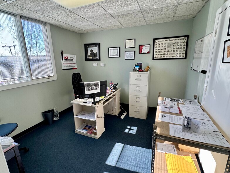More Photos Of 2200 Opitz Blvd, Woodbridge Medical For Sale