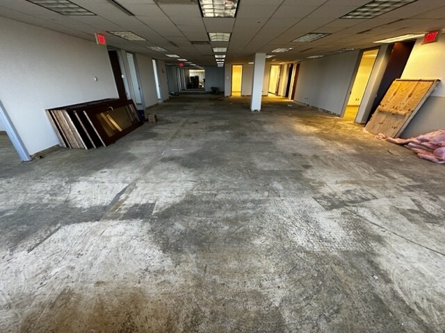 More Photos Of 750 Holiday Dr, Pittsburgh Office Residential For Lease