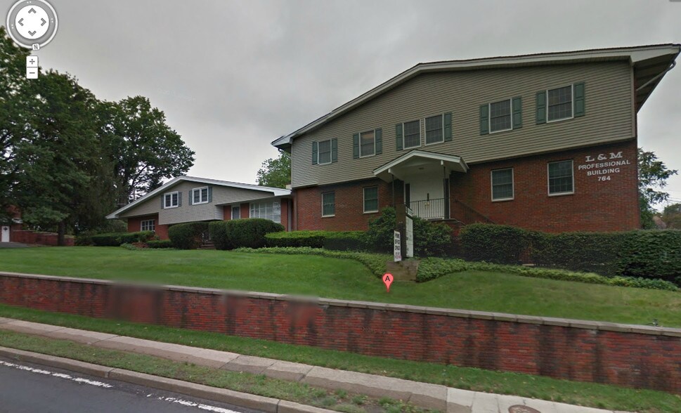764 Easton Ave, Somerset, NJ 08873 Office