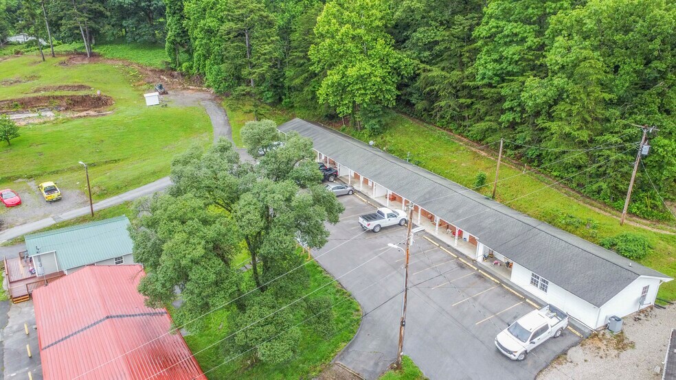 More Photos Of , Sharps Chapel Specialty For Sale