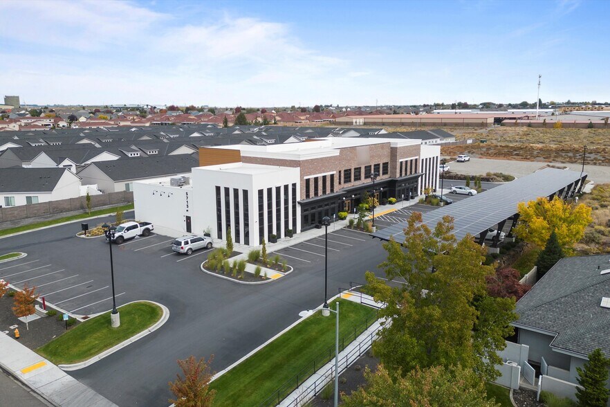 More Photos Of 5715 Bedford St, Pasco Office For Lease