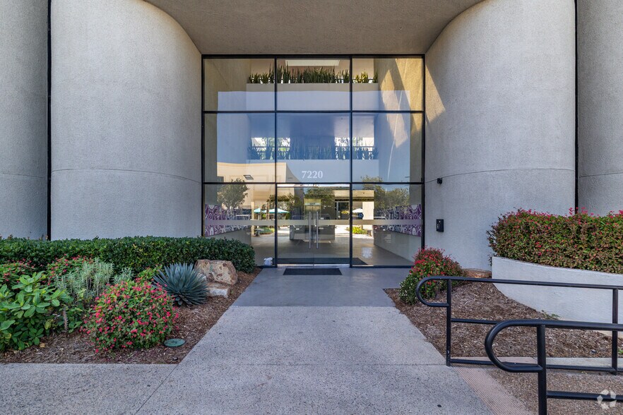 More Photos Of 7220 Trade St, San Diego Office For Lease