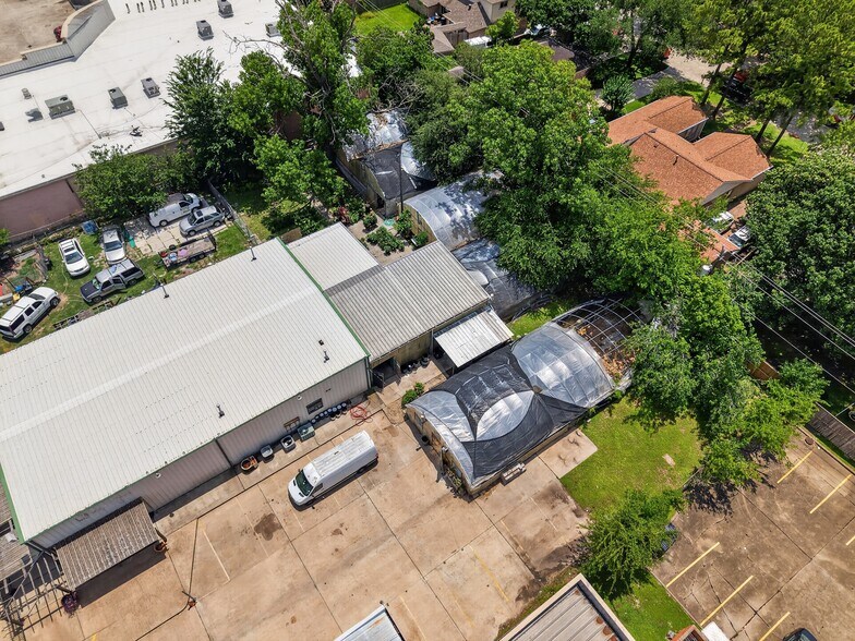 More Photos Of 2920 Dairy Ashford Rd, Houston Showroom For Sale