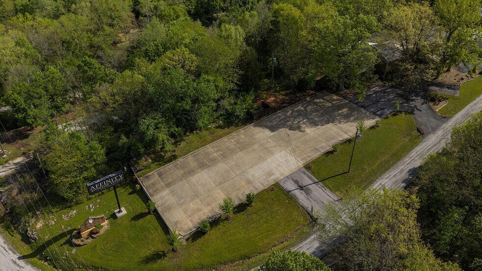 More Photos Of 381 W Guin Rd, Nixa Lodge Meeting Hall For Sale