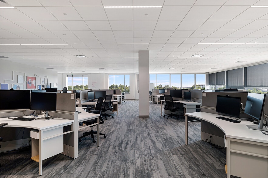 More Photos Of 13550 Triton Park Blvd, Louisville Medical For Sale