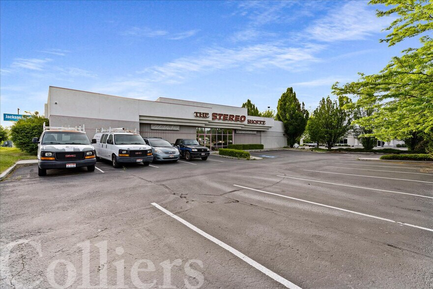 More Photos Of 8778 W Fairview Ave, Boise Freestanding For Sale