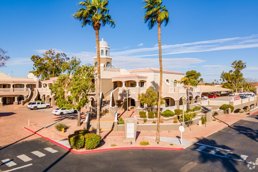 More Photos Of 8370 E Via De Ventura, Scottsdale Office For Lease