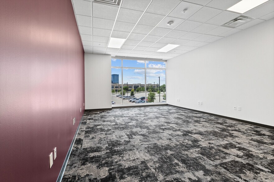 More Photos Of 8261 Belleview Dr, Plano Loft Creative Space For Lease